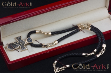 Шнурки с вставками золота 585