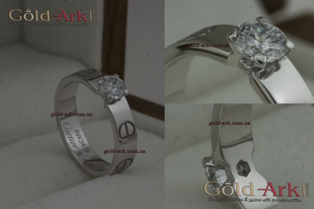 Каблучка Cartier love з діамантом
